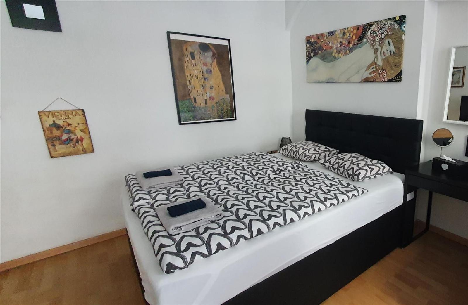 Msq Diana Vienna - 10 Min From City Center - Free Coffee And Tea - High Speed Internet ภายนอก รูปภาพ